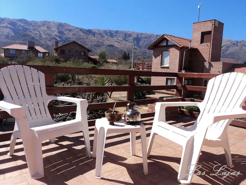 Deck privado con vista a las sierras de Merlo, Complejo Las Lajas, Merlo